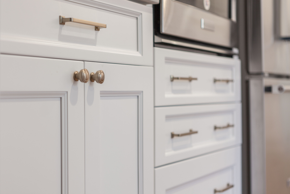 kitchen cabinets hardware